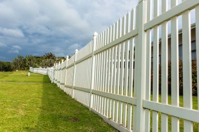 Tan Pvc Fence Installation